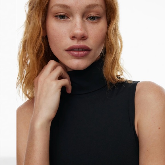 NWT Aritzia Contour Mock Neck - Body Suit - Picture 6 of 6